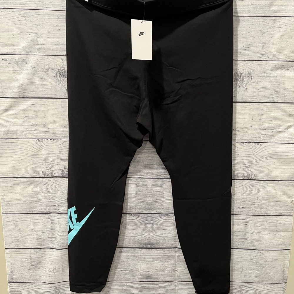 Plus Size Women's Essential High-Rise Leggings Black / Copa Blue 3X - Picture 9 of 10